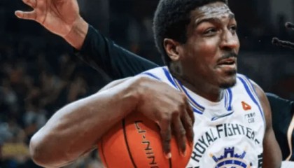 开云app-北控末节打得啥？三宁迷失后，全靠外援单打无配合，错失扩大胜场|廖三宁|比赛|邹雨宸|对手|张庆鹏_新浪体育_新浪新闻