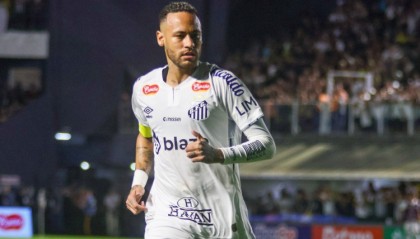 开云官网-外媒：内马尔接受了膝盖手术，希望世界杯前恢复至最佳状态